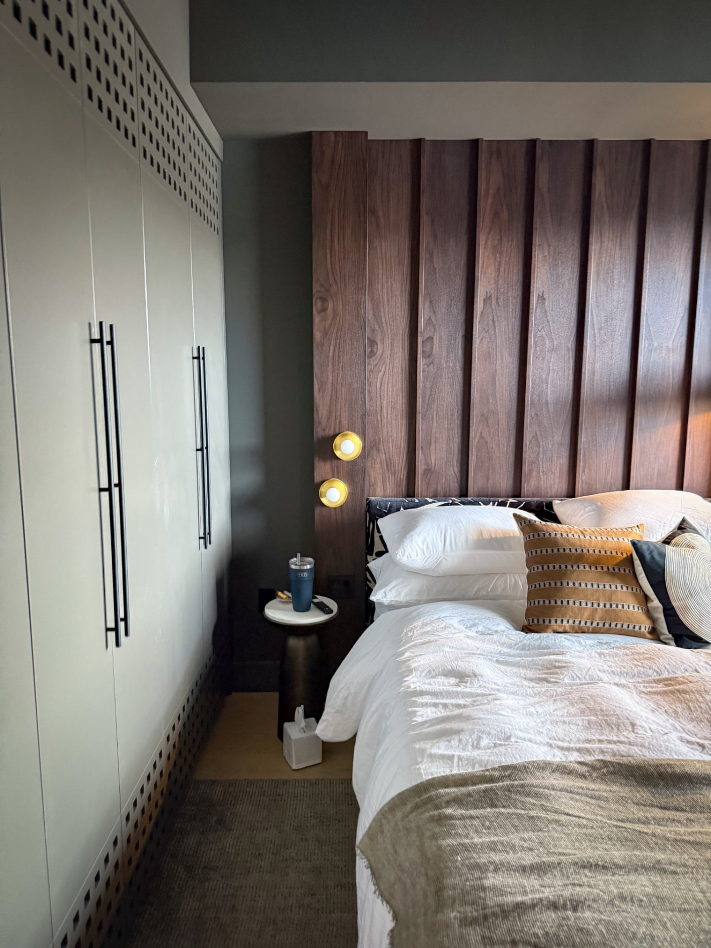 Bedroom feature wall and cabinetry — Boronka Carpentry Plus